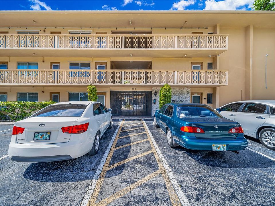 1st image of 1500 NE 127th St APT 203