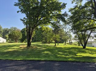 309 Highland St, Jonesville, MI 49250