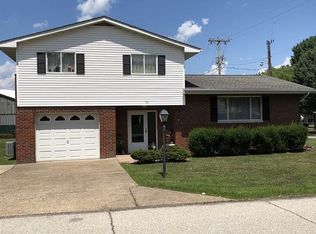 2 Greenwood Way, Barboursville, WV 25504