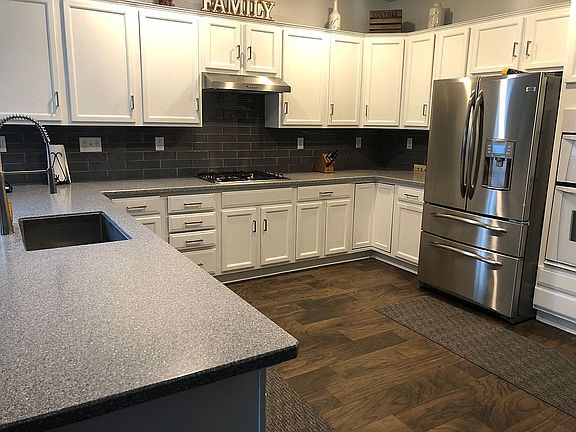 2nd image of 2519 E La Vida Ave