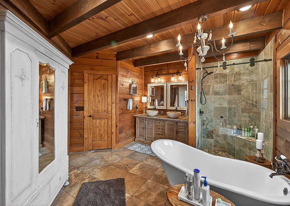 28th image of 751 Bear Knob Ln