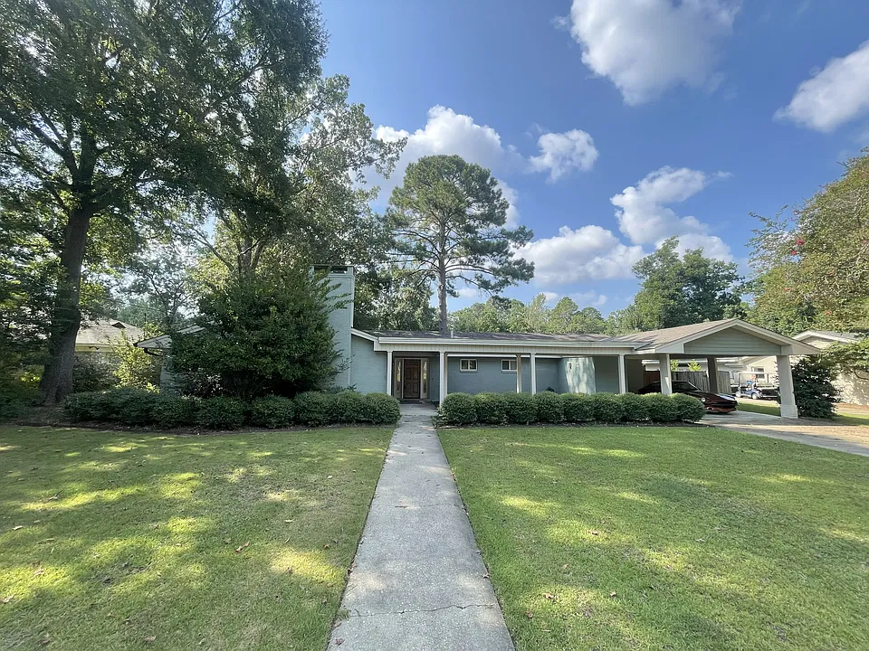 2516 Jasmine Rd