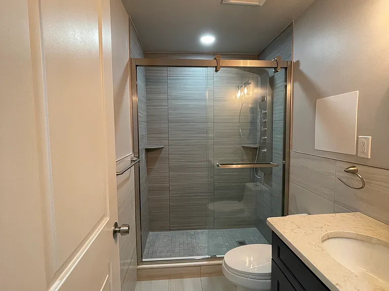 329 N 11th St #4-F — Photo 3