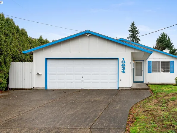 13834 SE Center St, Portland, OR 97236