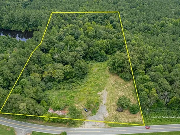 4444 Mebane Oaks Rd, Mebane, NC 27302