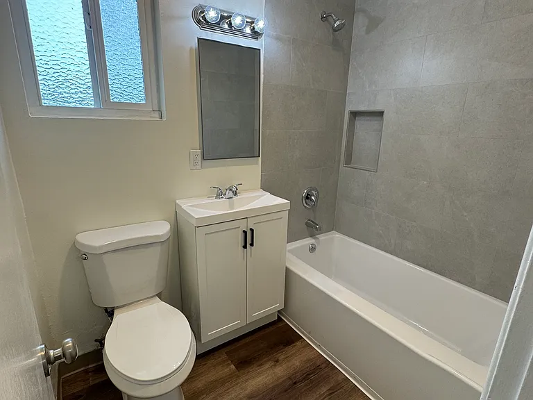226 E Orlando Way — Photo 11