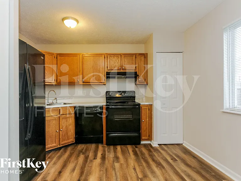 5357 Traditions Dr — Photo 6