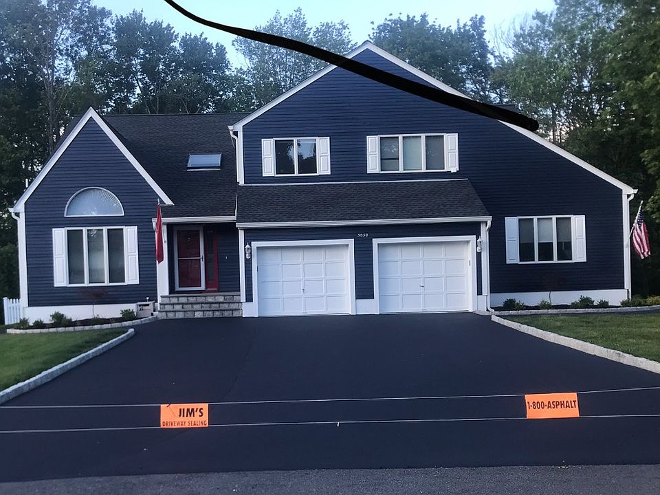 1st image of 3030 Ferncrest Dr #B