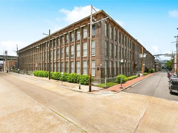 920 Poeyfarre St APT 326, New Orleans, LA 70130