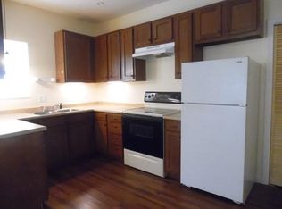 390 Child St UNIT 1, Warren, RI 02885