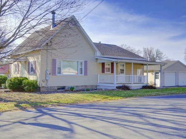 702 & 708 W Piper St, Macomb, IL 61455