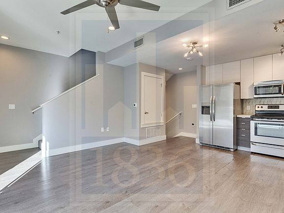 2nd image of 604 N Bluff Dr Unit 150