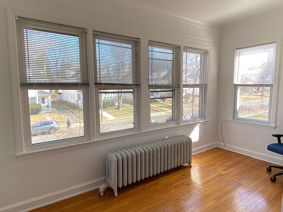 51 Bretton Rd UNIT 2, West Hartford, CT 06119 Zillow