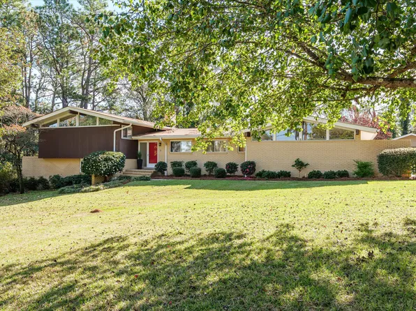 205 Midland Dr, Graniteville, SC 29829