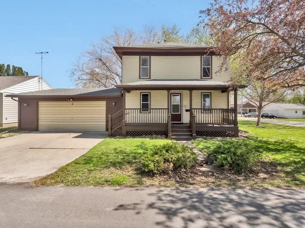 203 W Adair St, Shell Rock, IA 50670