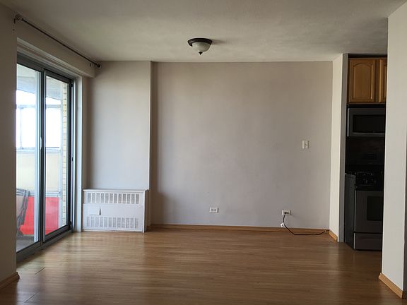 2nd image of 501 Surf Ave APT 14L