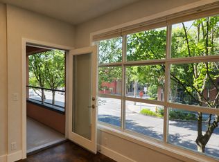 401 NE 71st St #N204, Seattle, WA 98115