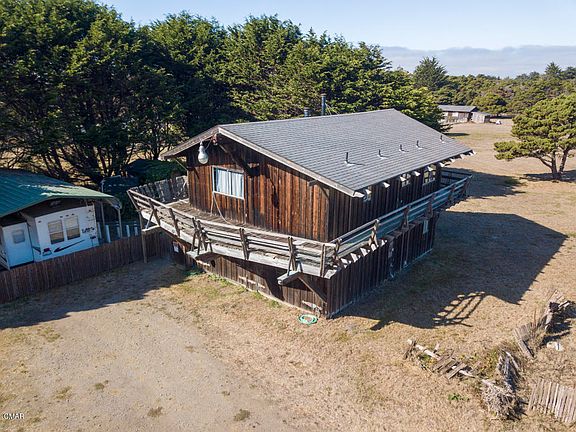 3rd image of 45301 Pacifica Dr