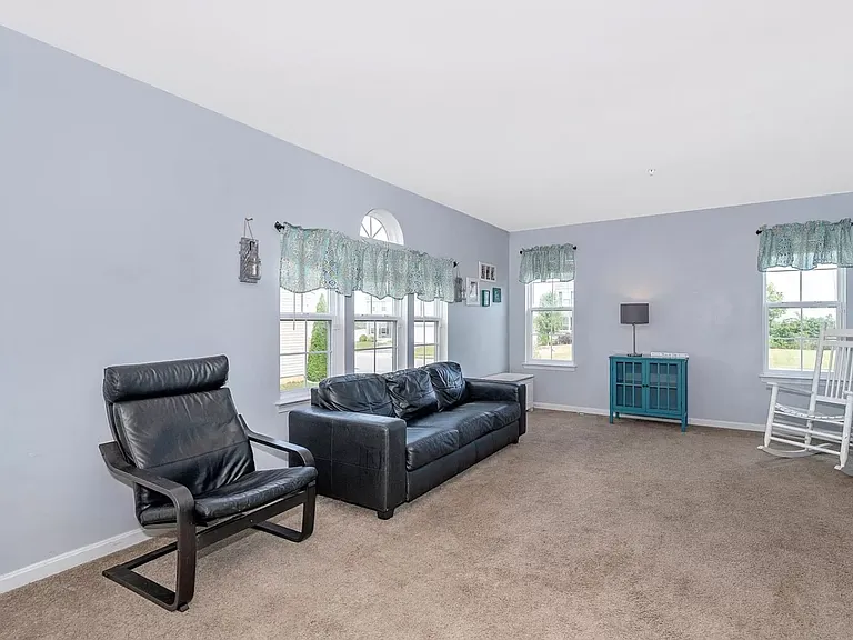 102 Water Run St #1 — Photo 28