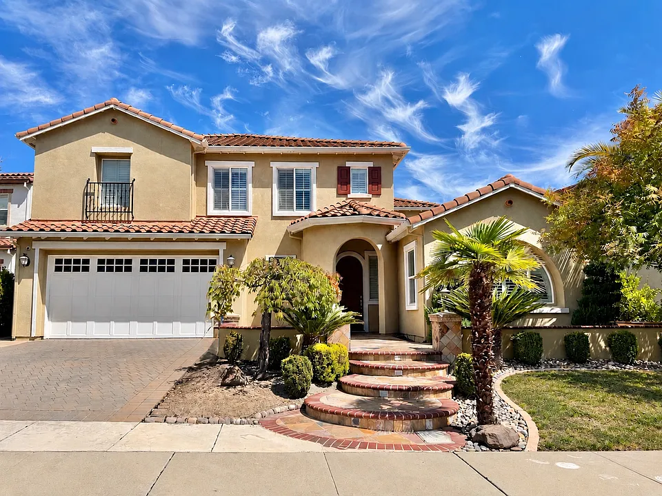 2458 Marsanne St
