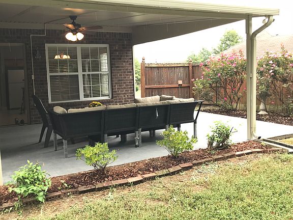 3rd image of 242 Wrennewood Ln