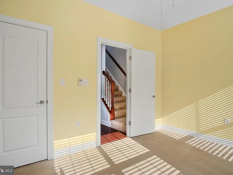 428 N Thomas St — Photo 28