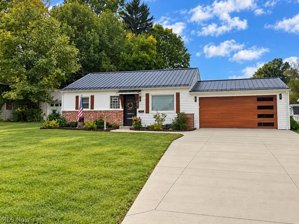 990 Oak Hill Rd, Wooster, OH 44691