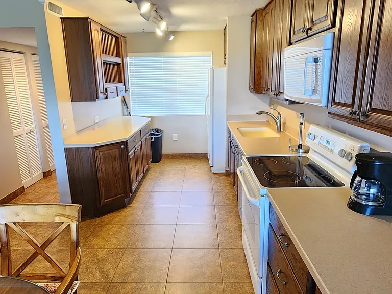 1901 S Roosevelt Blvd #309W — Photo 6