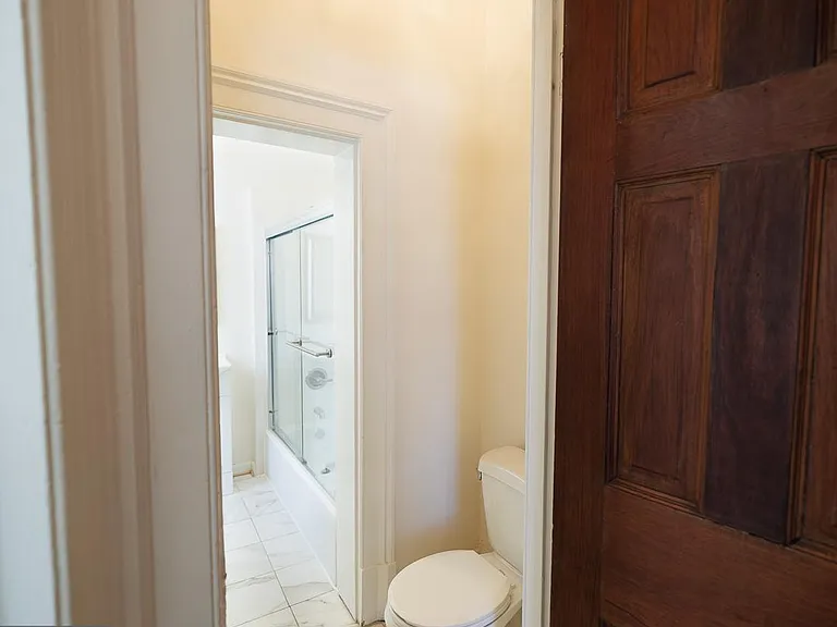 131 N Washington St #4 — Photo 9