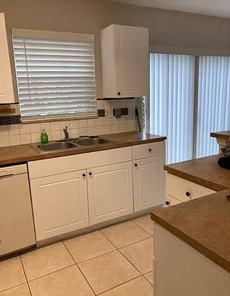 3rd image of 8640 SW 22nd Ct
