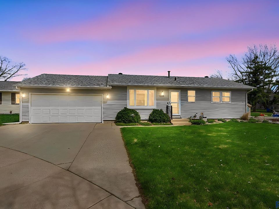 1st image of 5508 W 39th St