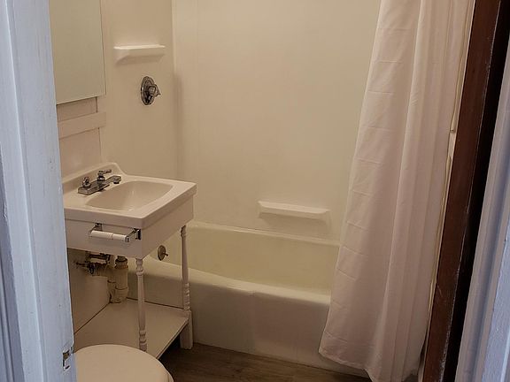 2nd image of 45 Beacon Hill Ave APT 1