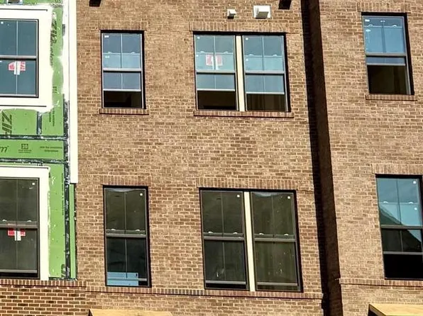 13801 Chrisswind Ave, Woodbridge, VA 22191