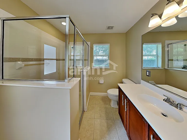 5940 NW Foust Cir — Photo 19