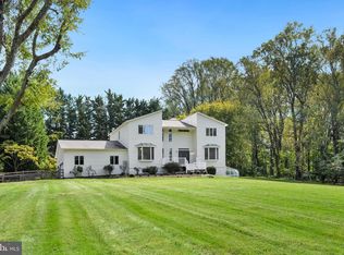 (Undisclosed Address), Great Falls, VA 22066
