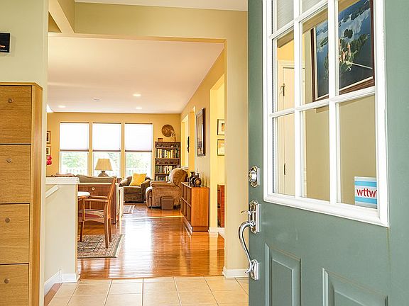 4th image of 3280 Rockwell Cir