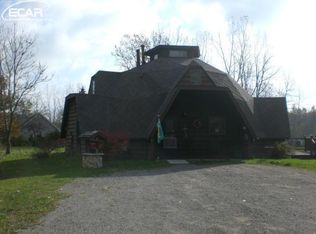 10184 Lake Rd, Otisville, MI 48463