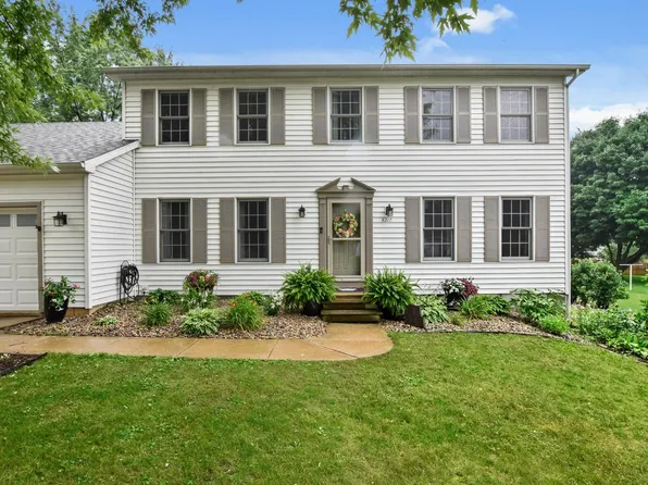 6217 Harvest Ln, Deforest, WI 53532