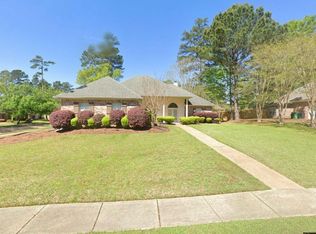 651 Muirwood Cir, Ridgeland, MS 39157