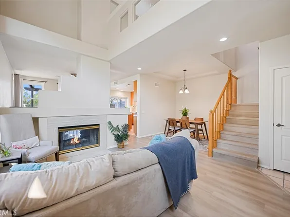 2035 San Diego Dr, Corona, CA 92882