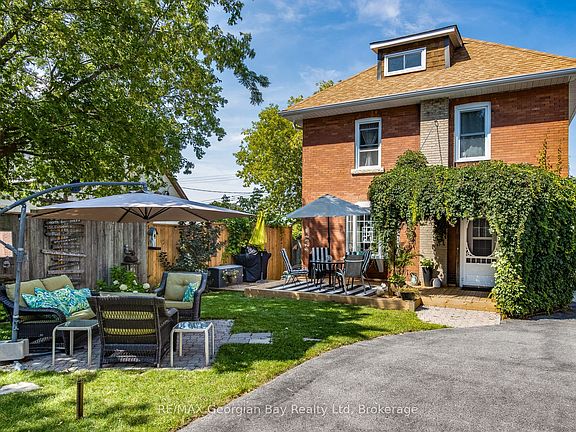 4th image of 449 Elizabeth St