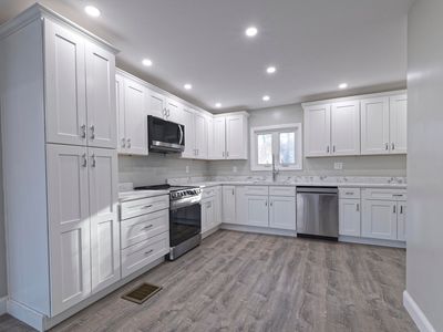 188 Page St, Avon, MA, 02322