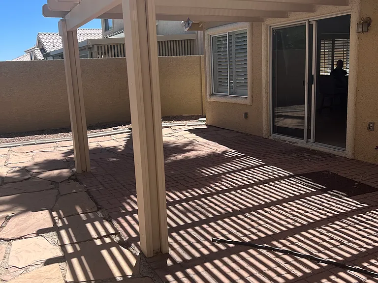 9520 Mountainair Ave — Photo 17