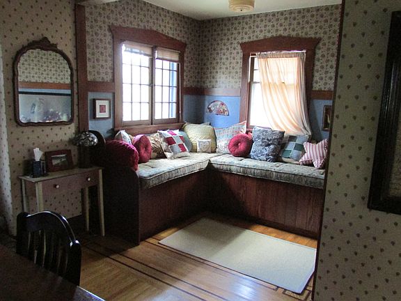 window benches; storage
