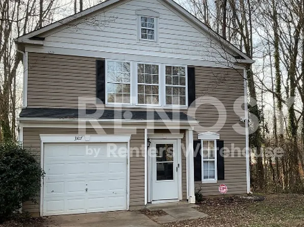 3107 Meadow Knoll Dr, Charlotte, NC 28269
