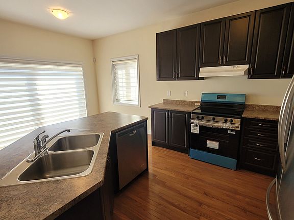 2nd image of 11 Jazzberry Rd #51