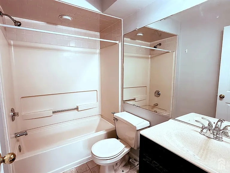 434 Waterford Dr — Photo 10