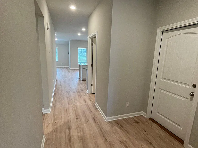 44007 Covington Rdg — Photo 2