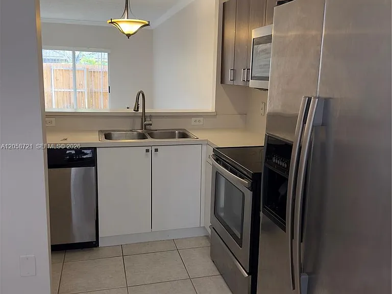 2336 SE 24th Ave #2336 — Photo 5