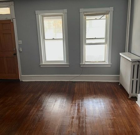 2nd image of 718 Riverside Ave
